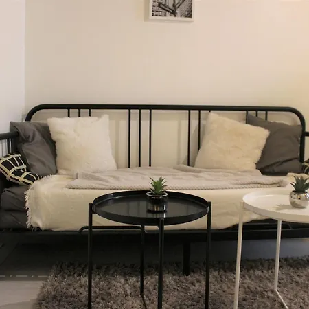 Studio Moderne Et Cosy